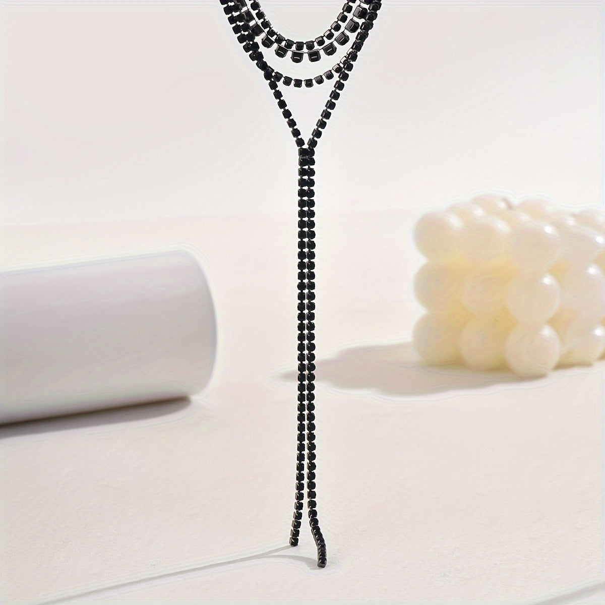 Collana multilayer con design elegante
