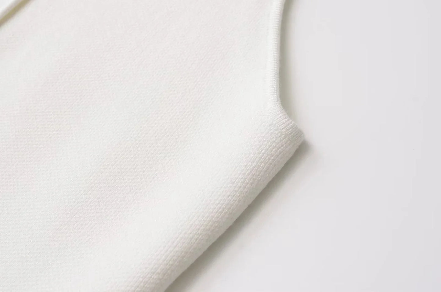 Top Elegance Cut-Out