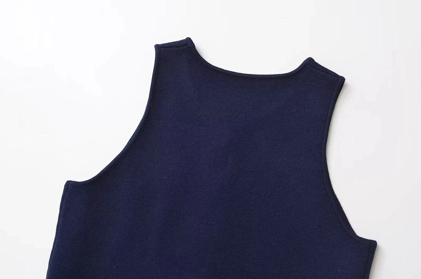 Top Elegance Cut-Out