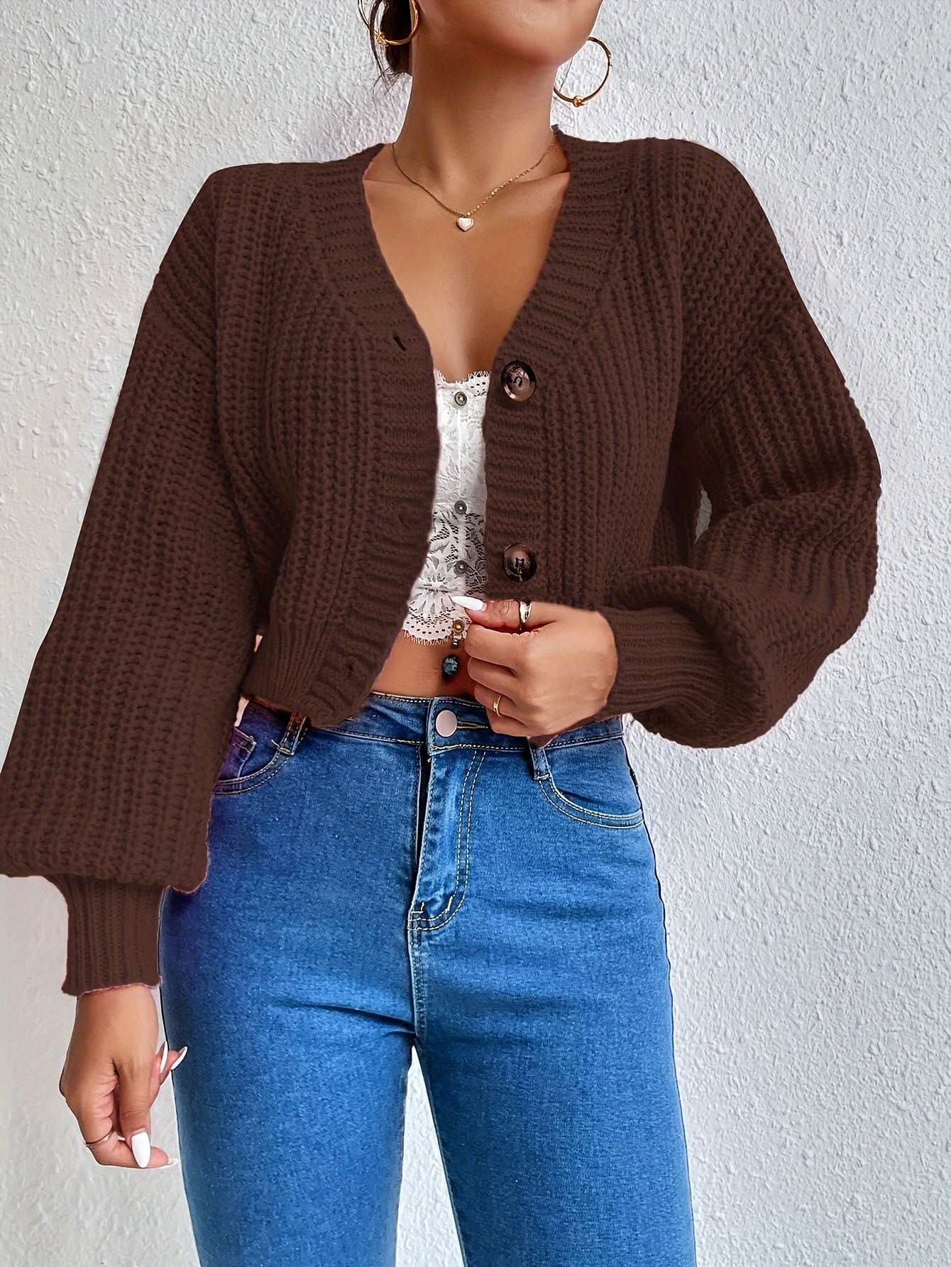 Cardigan corto in maglia con bottoni – Donna