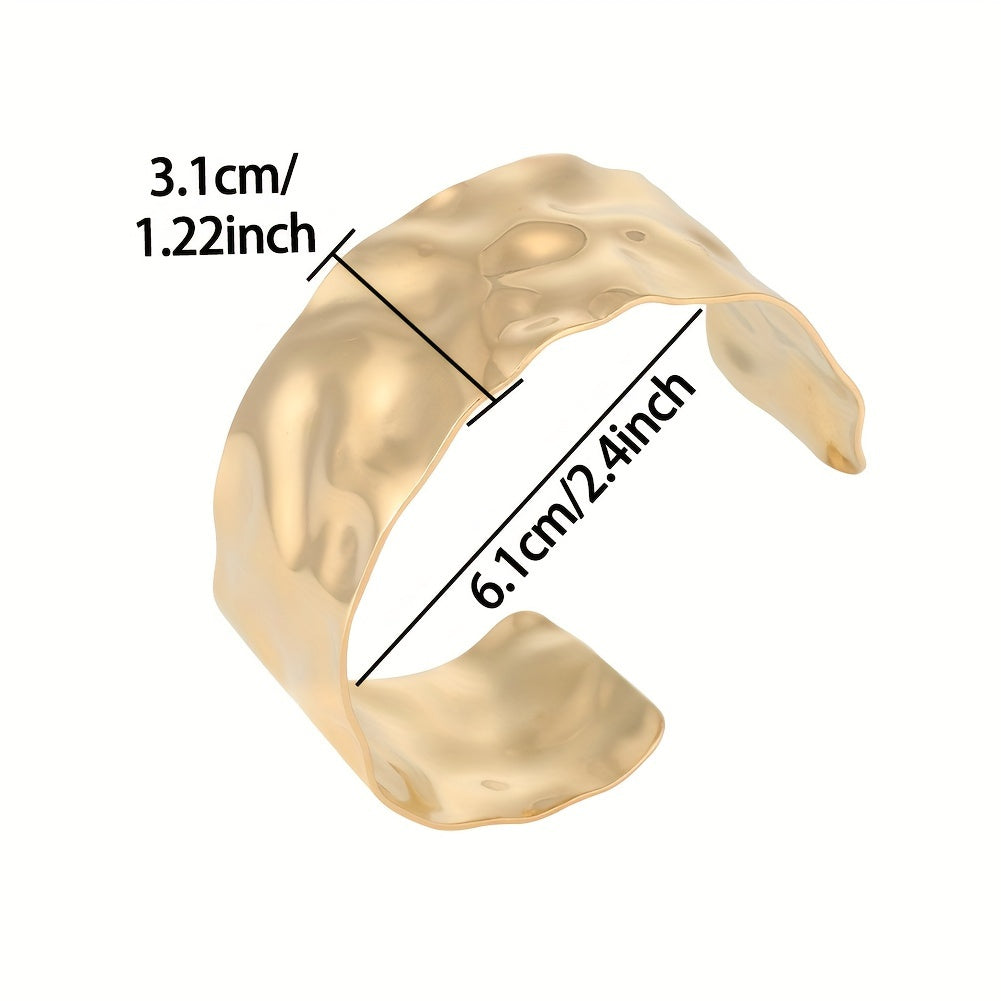 Bracciale rigido martellato effetto oro