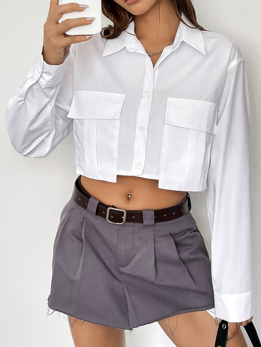 Camicia corta con tasche frontali e maniche lunghe