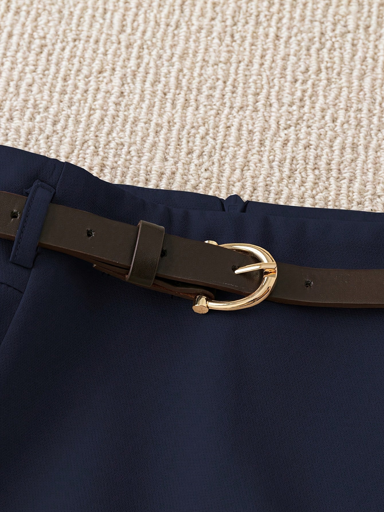 Shorts a portafoglio con cintura elegante