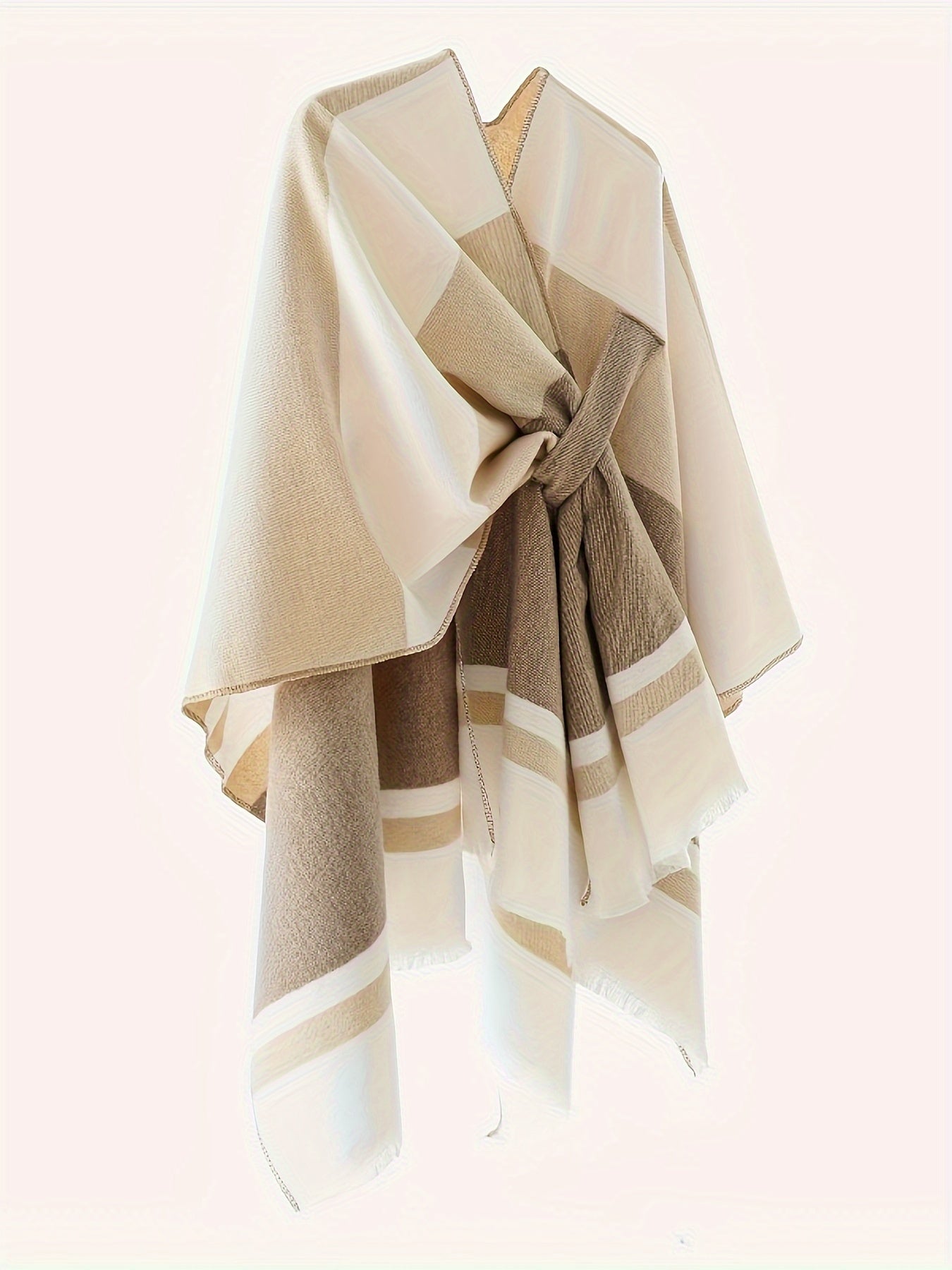 Poncho elegante con design geometrico e cintura frontale
