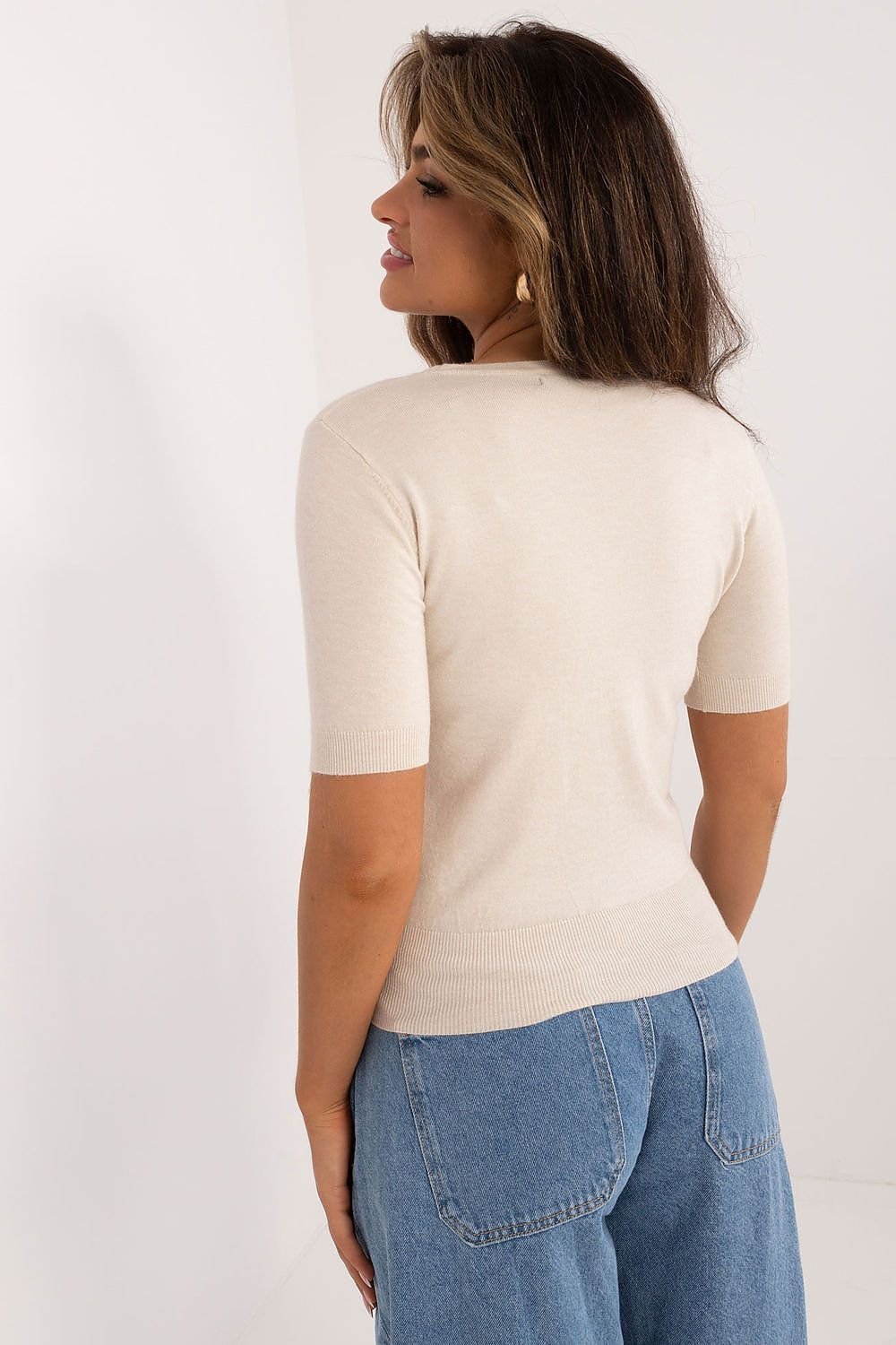 Short sleeve sweater