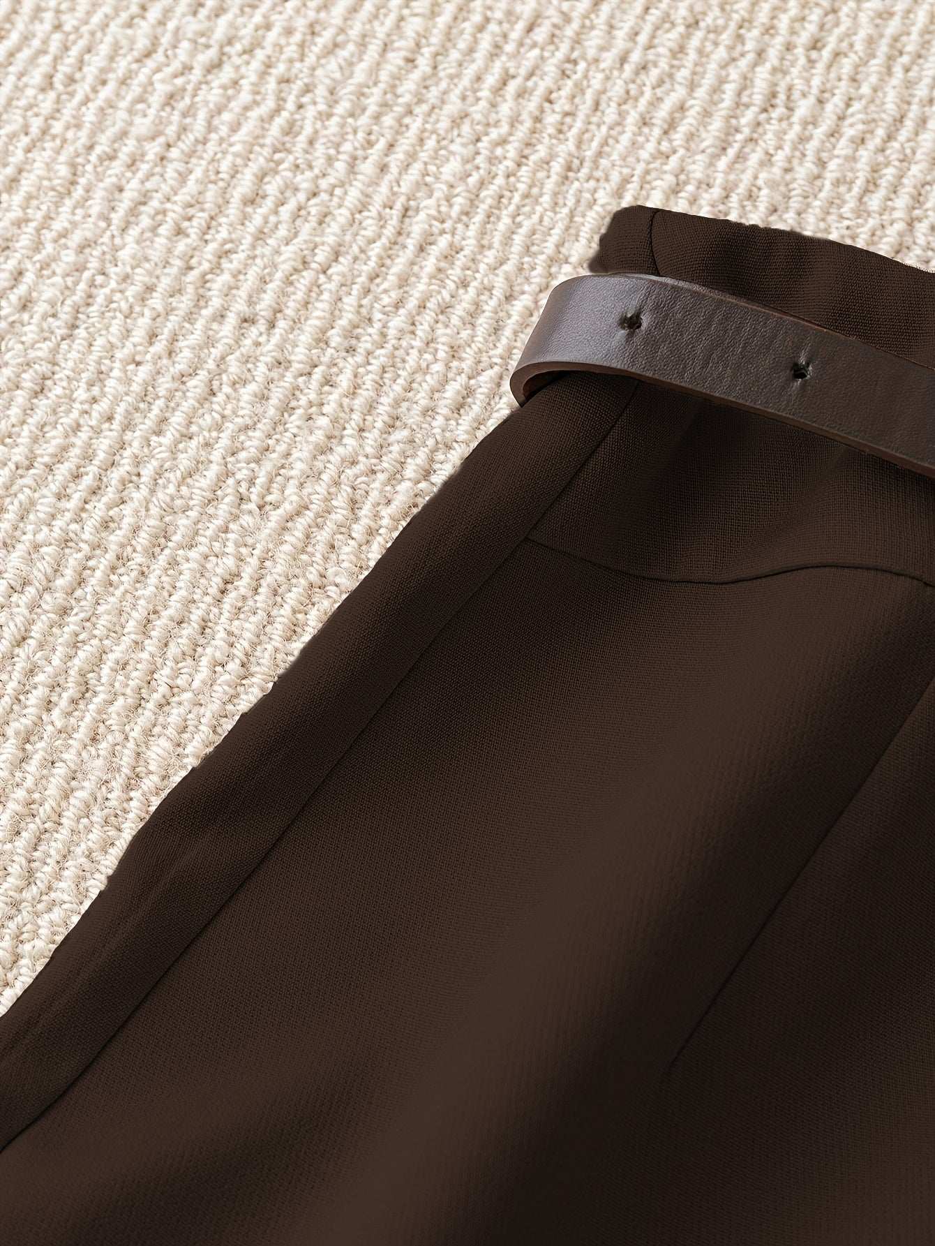 Shorts a portafoglio con cintura elegante
