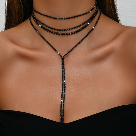 Collana multilayer con design elegante